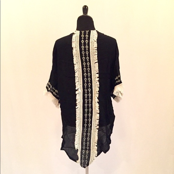 Steve Madden Lolita Pointed Back Fringe Wrap - Picture 5 of 6